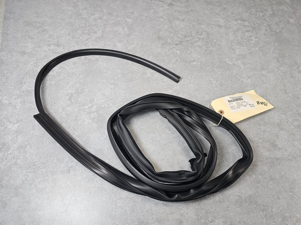 ASTON MARTIN CONTROL OUTER SEAL LH MY83-517D121-AB