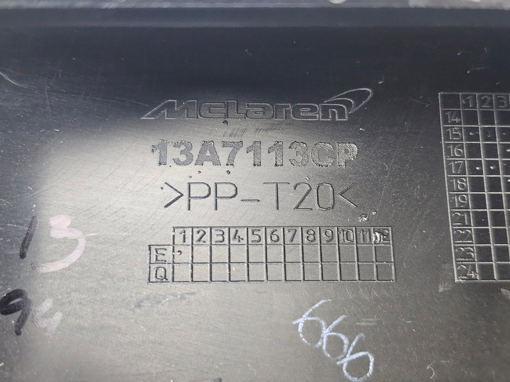 MCLAREN 540C REAR RIGHT SIDE SKIRT 13A7113CP