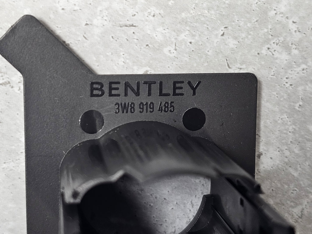 BENTLEY ASSY HOLDER PDC SENSOR LEFT HAND 3W8919485
