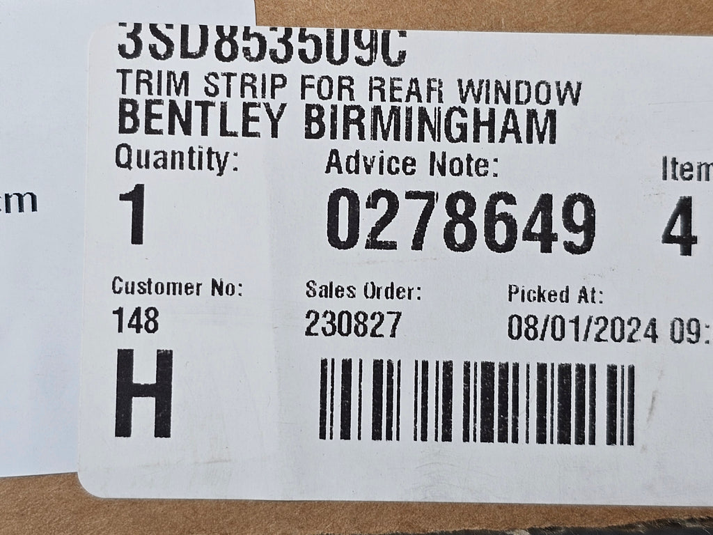 BENTLEY TRIM STRIP REAR WINDOW 3SD83509C