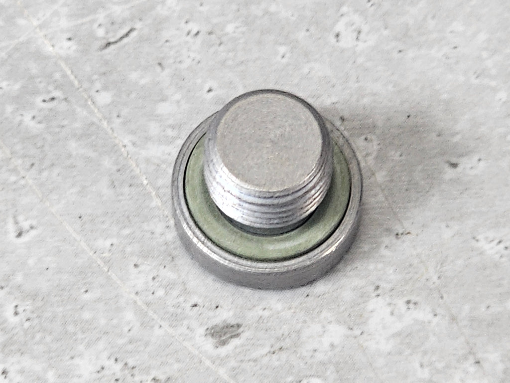 BENTLEY SEAL BOLT WITH SE C9C 018321377B