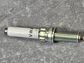 BENTLEY FLYING SPUR BENTAYGA SPARK PLUG 06M905606F