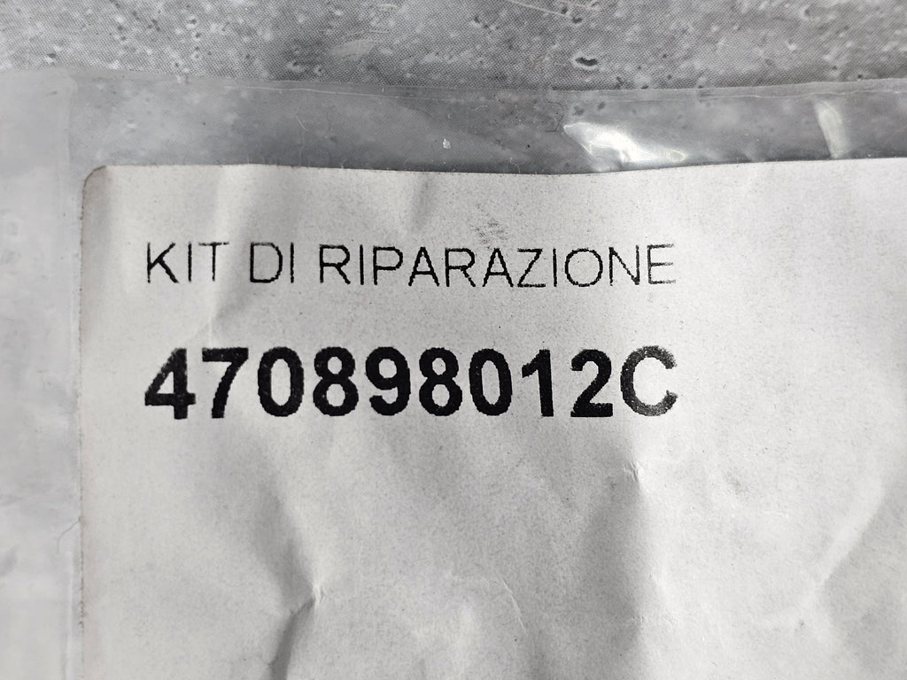 LAMBORGHINI AVENTADOR SVJ COUPE HOOD HINGE SCREWS KIT 470898012C