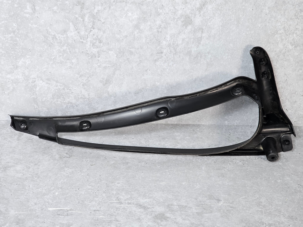 MCLAREN 765LT MOULDING WAL AERO DUCT DOOR RH LT 14AB487RP