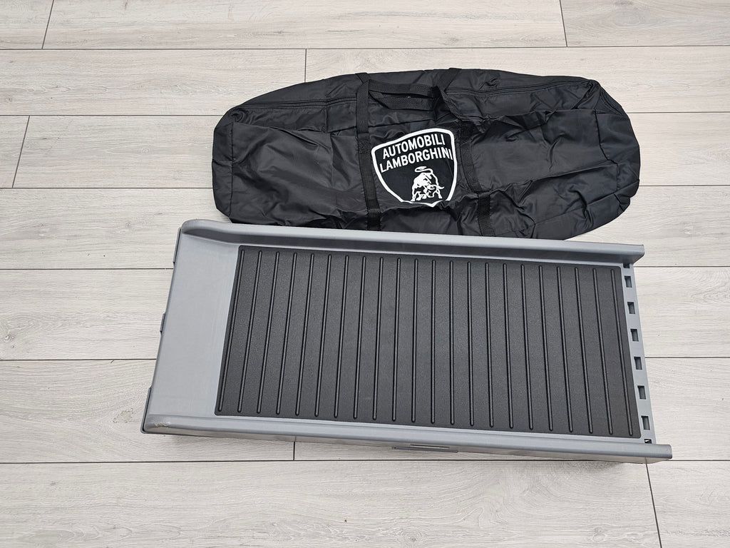 LAMBORGHINI URUS PET RAMP AND BAG 4ML061680A