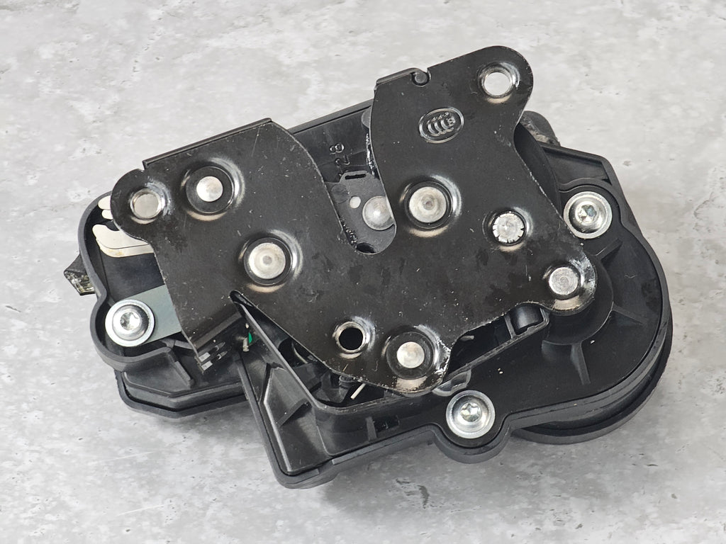 MCLAREN E-RELEASE SIDE DOOR LATCH LH 13AB234RP