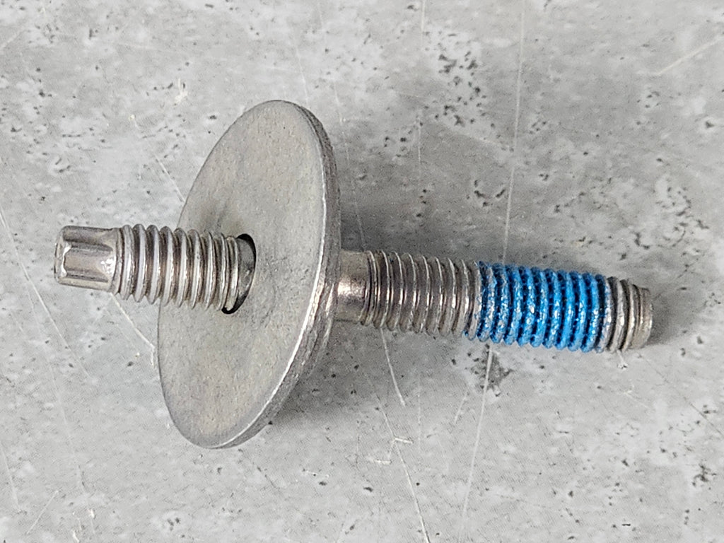MERCEDES STUD BOLT A0999900014