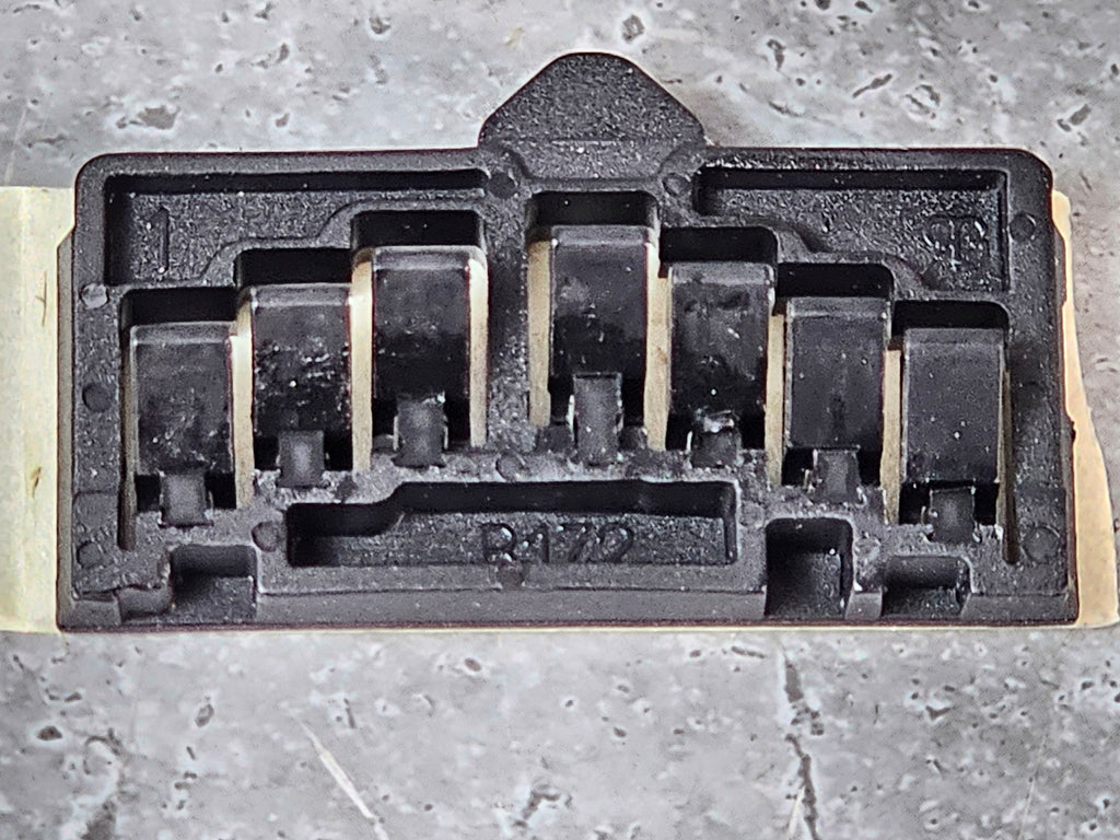 FERRARI 458, 488, F8 SPACER BLOCK  82234900