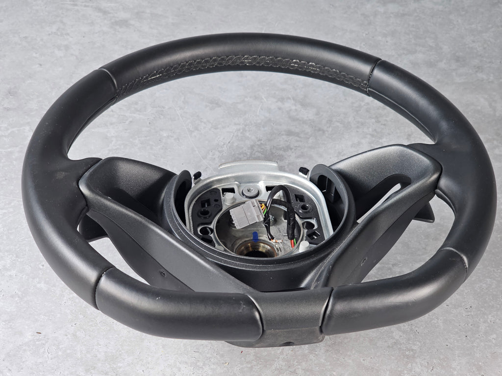 MCLAREN 570 PADDLE SHIFT STEERING WHEEL SMOOTH BLACK LEATHER 13N1128CP-13055SW
