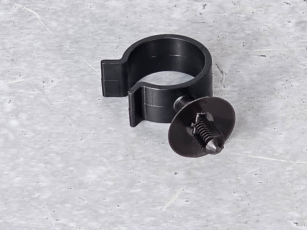 ASTON MARTIN VANTAGE 2019 HOSE RETENTION FIRTREE CLIP KY53-W704533-AA