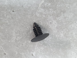 ASTON MARTIN FASTENER 6.5 X 6.0 703742