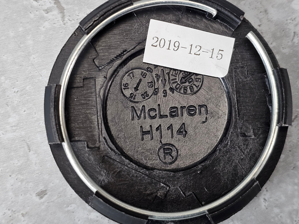 MCLAREN 720S CARBON FIBRE BLACK WHEEL CENTRE CAPS 57MM (SET OF 4) 13B0998CP