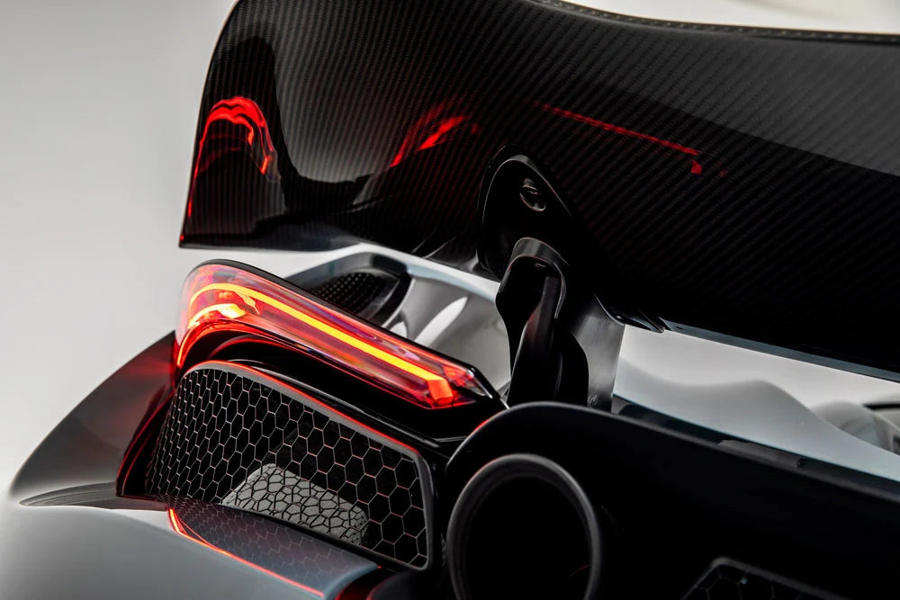 VORSTEINER SILVERSTONE EDITION CARBON AERO ACTIVE REAR WING FOR MCLAREN 720S
