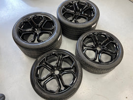 NEW LAMBORGHINI AVENTADOR ALLOY WHEEL SET W/ NEW PIRELLI P-ZERO TYRES 8MM