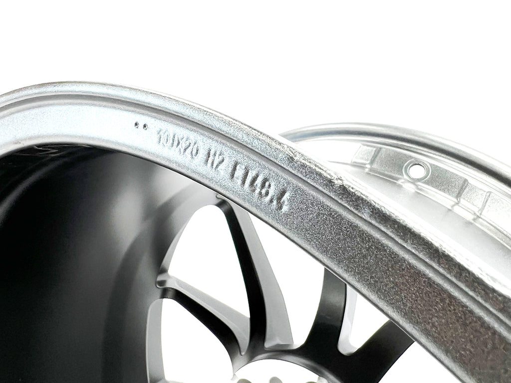 GENUINE FERRARI 812 SUPERFAST ULTRA LIGHT 10 SPOKE FRONT WHEEL - GREY 313965 A