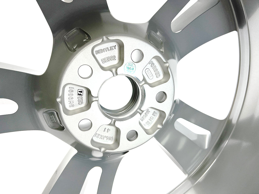 BENTLEY CONTINENTAL GT SPEED LEFT 21"  WHEEL - SILVER 3W0601025SL