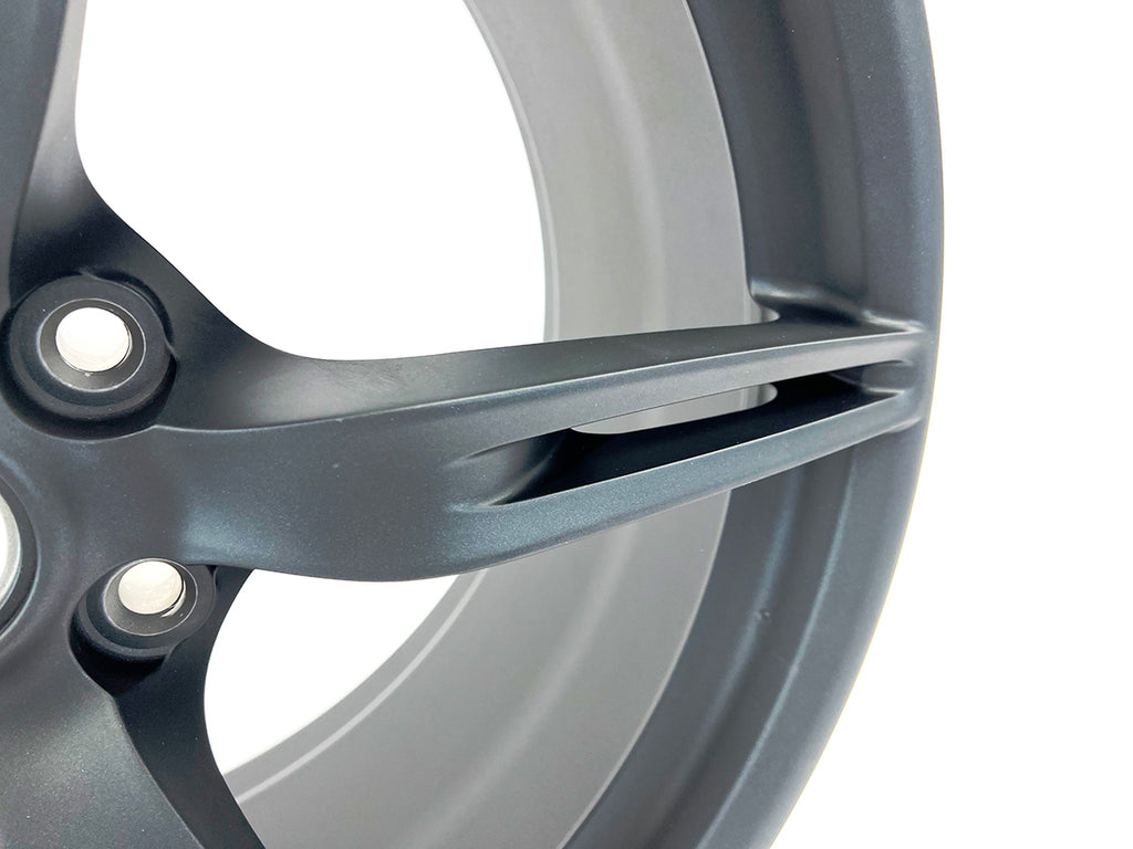 FERRARI 458 SPECIALE FRONT WHEEL 70003293