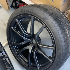 MCLAREN REAR FULL TYRE SET