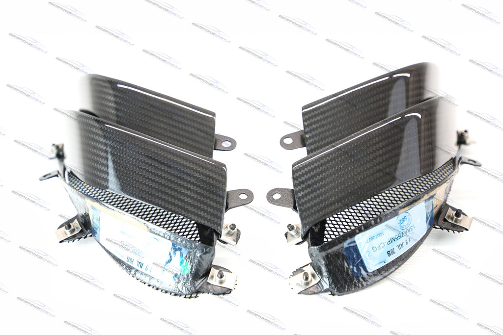 MCLAREN 600LT CARBON FIBRE FRONT LOUVE SET