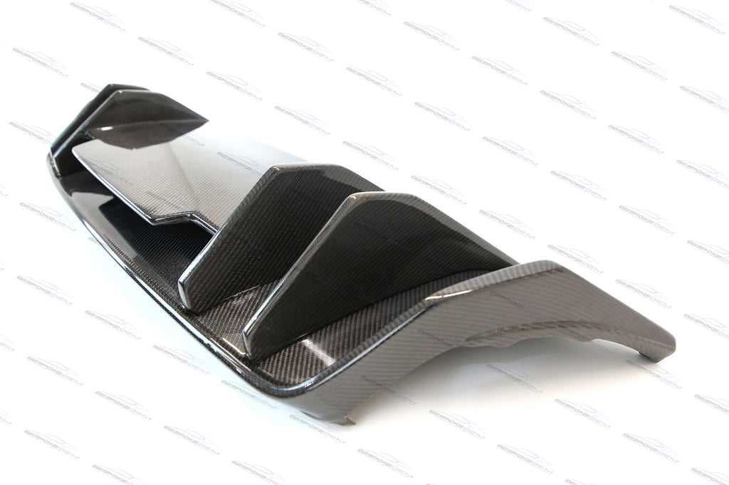AUDI R8 CARBON FIBRE REAR DIFFUSER